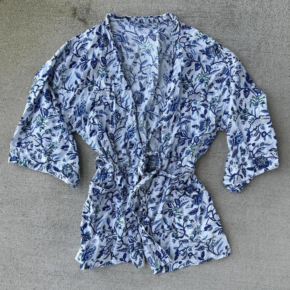FLORAL INDIE FRONT TIE ROBE